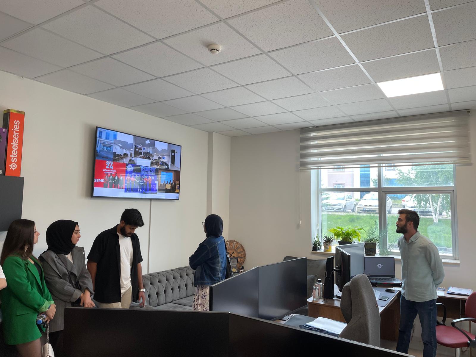 SCÜ Finans ve Bankacılık Bölümü Öğrencileri Cumhuriyet Teknokent’i Ziyaret Etti