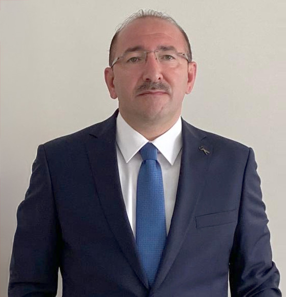 Yönetim Kurulu Üyesi