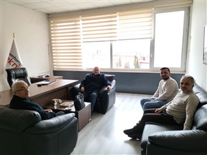 Uşak Üniversitesi Rektörü Prof. Dr. Ekrem Savaş’tan Bölgemize Ziyaret