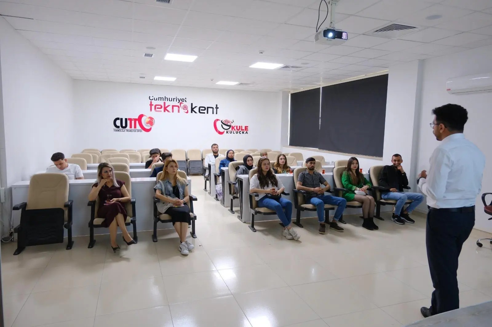 SCÜ Finans ve Bankacılık Bölümü Öğrencileri Cumhuriyet Teknokent’i Ziyaret Etti
