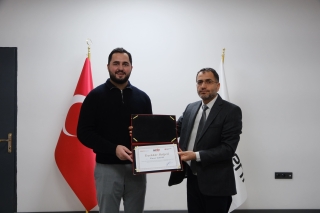 Küresel Rekabete Açılan Kapı: Yapay Zekâ ve Almanya Bilişim Pazarı