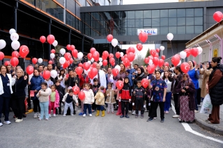 23 Nisan Sevinci Minik Kalplerle Paylaşıldı