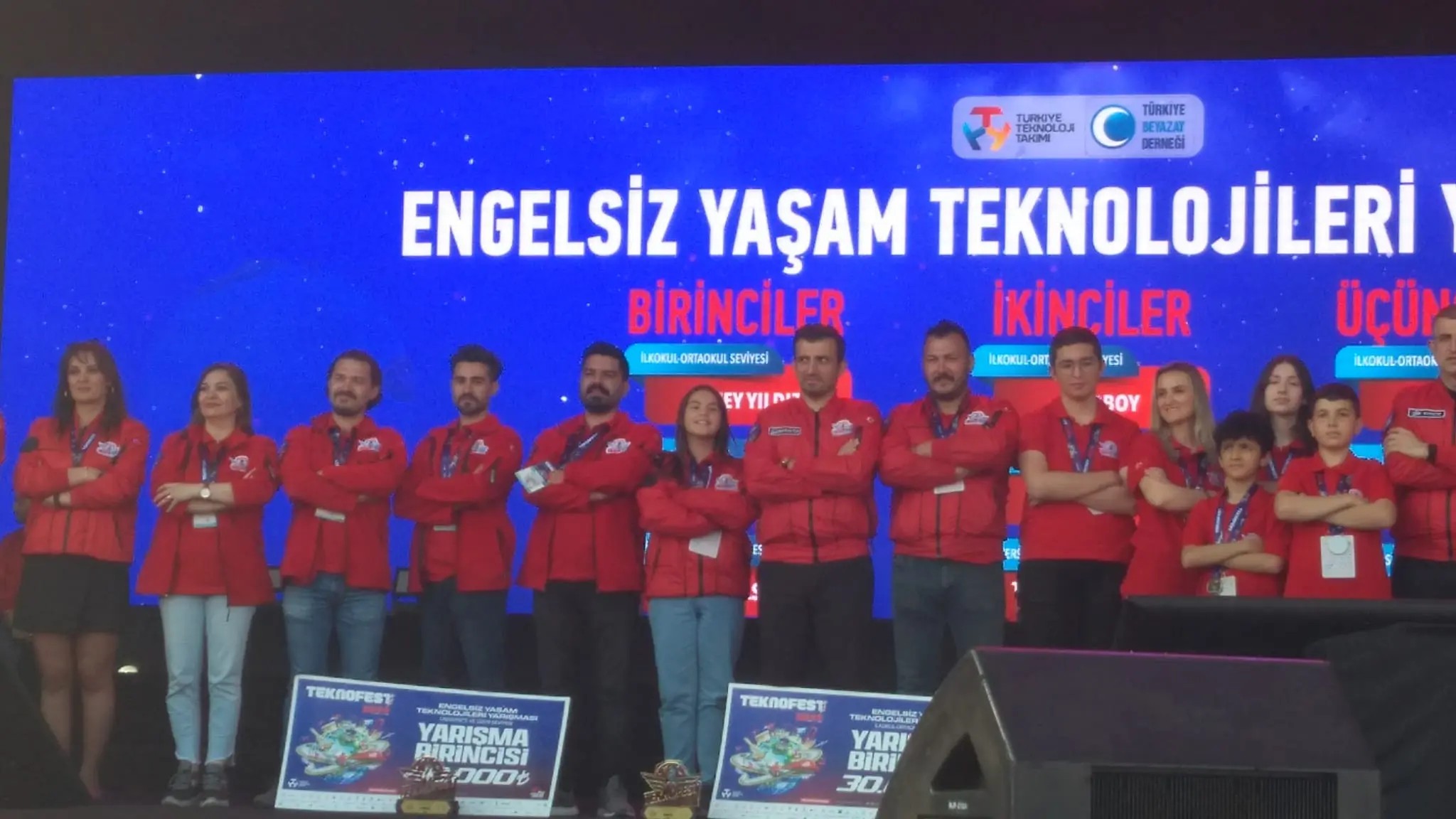 Enhasya Bilimsel Ürünler Sanayi ve Ticaret Anonim Şirketi 1. Lik Ödülü Almıştır