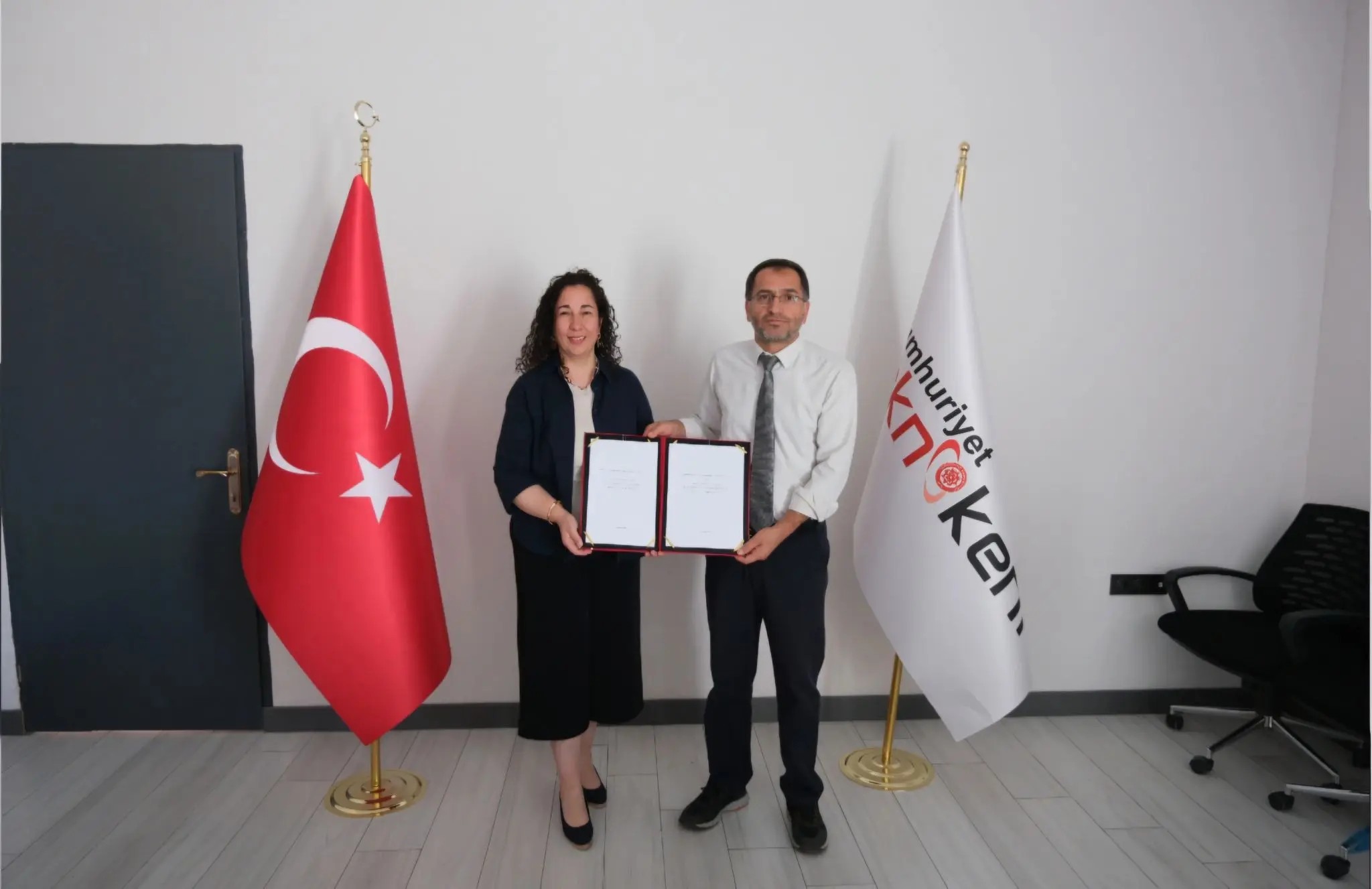 Cumhuriyet Teknokent ve CÜTAM Arasında İş Birliği Protokolü