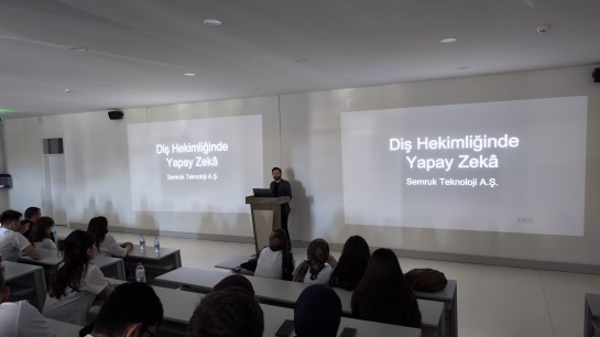 Sağlıkta Yapay Zekâ ve Diş Hekimliğinde Yapay Zekâ Uygulamaları Etkinliği, Sivas Cumhuriyet Üniversitesi Diş Hekimliği Fakültesinde Gerçekleştirildi