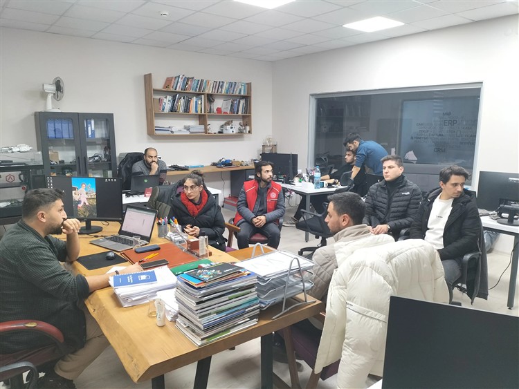 Sivas Cumhuriyet Üniversitesi Genç Ofis öğrencileri Cumhuriyet Teknokent’i ziyaret etti