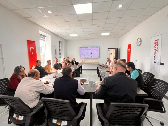 İl Sağlık Müdürlüğü ve Sağlık Alanında Faaliyet Gösteren Firmalarımız Bir Araya Geldi