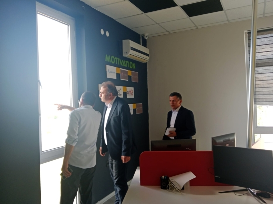 SCÜ VakıfBank Şube Müdürü Azmi Vural’dan Cumhuriyet Teknokent’e Ziyaret
