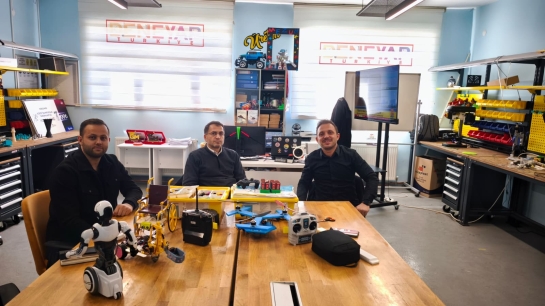 Cumhuriyet Teknokent’ten T3 Vakftı Deneyap Atölyesi’ne Ziyaret Gerçekleştirildi