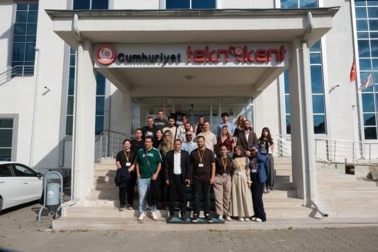 SMART STEPS Projesi Sivas’ta Gençlik Çalışanlarını Buluşturdu